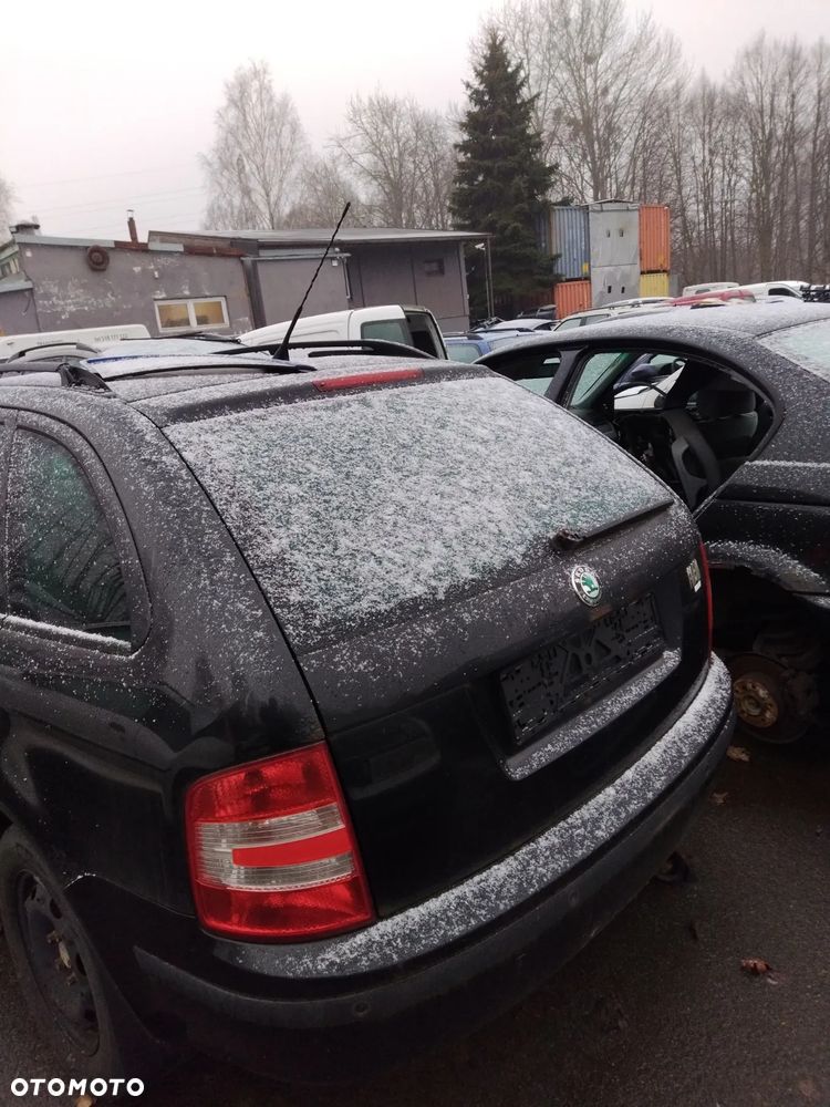 Skoda Fabia I na części - 12