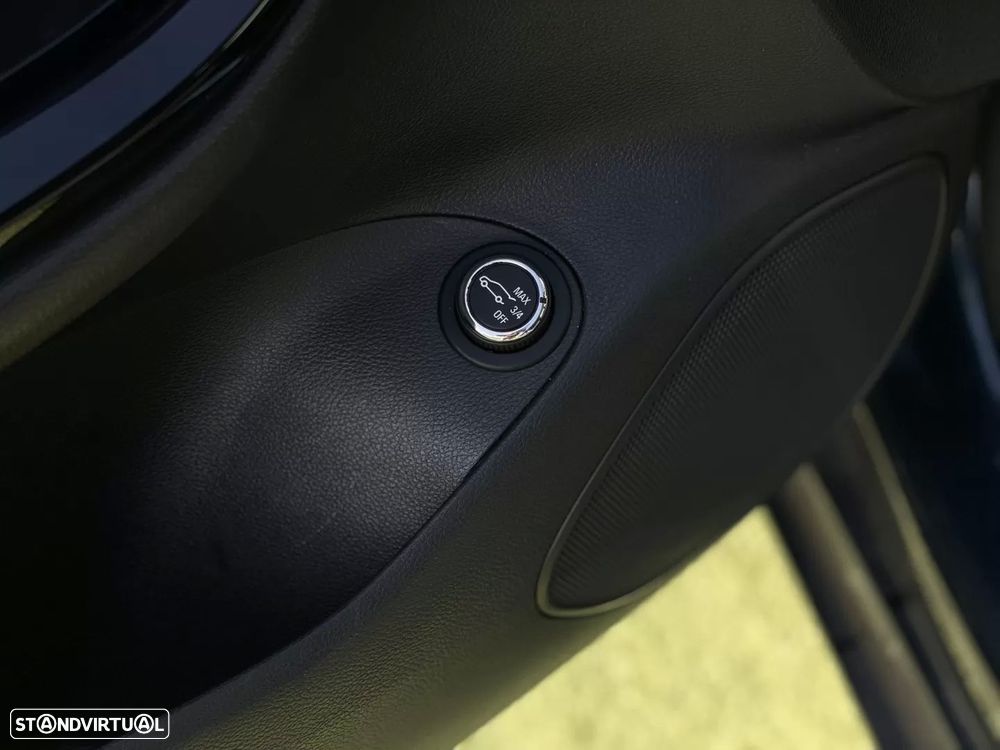 Opel Astra Sports Tourer 1.6 CDTI Innovation S/S RM6/SOB/5PC/5PB - 32