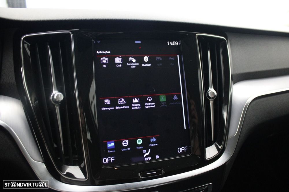 Volvo V60 2.0 B4 Momentum Core Geartronic - 18