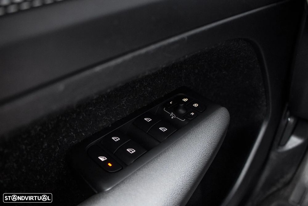 Volvo XC 40 1.5 T5 PHEV R-Design - 19