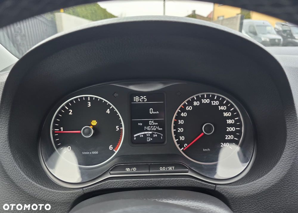 Volkswagen Polo 1.6 TDI Life - 14