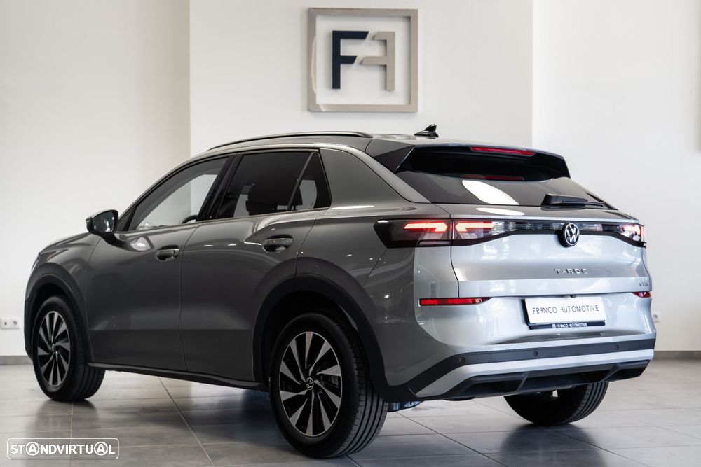 VW T-Roc 1.5 eTSI Life DSG - 3