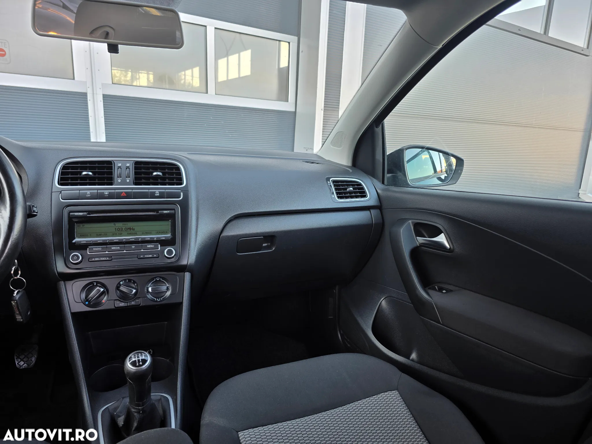 Volkswagen Polo 1.2 TDI Blue Motion - 12