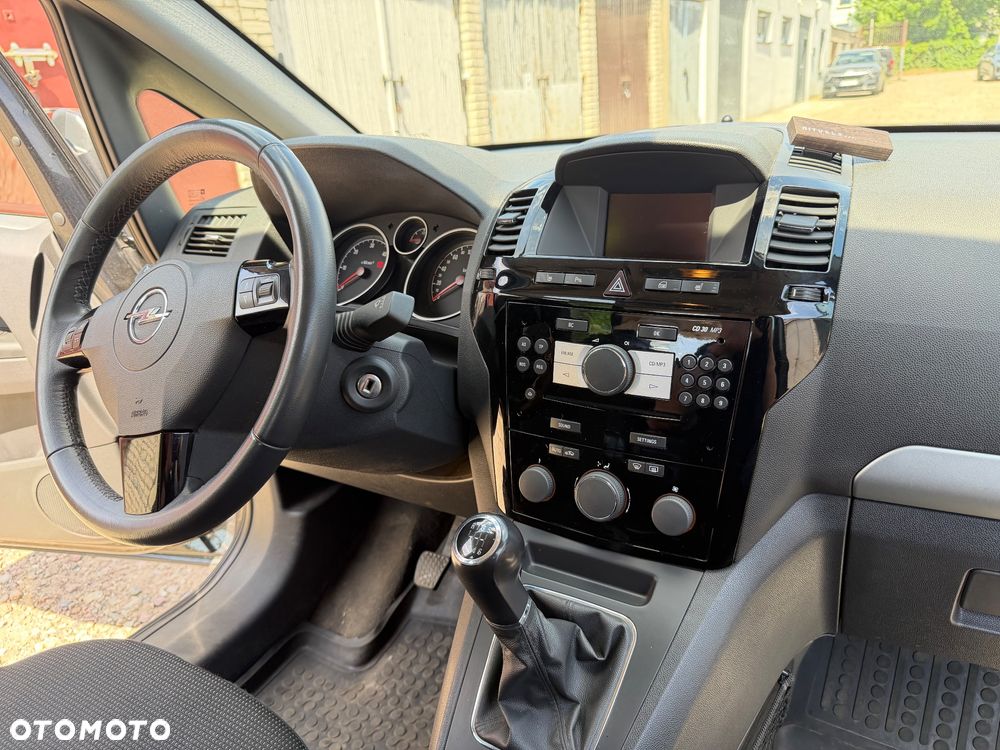 Opel Zafira 1.7 CDTI - 13