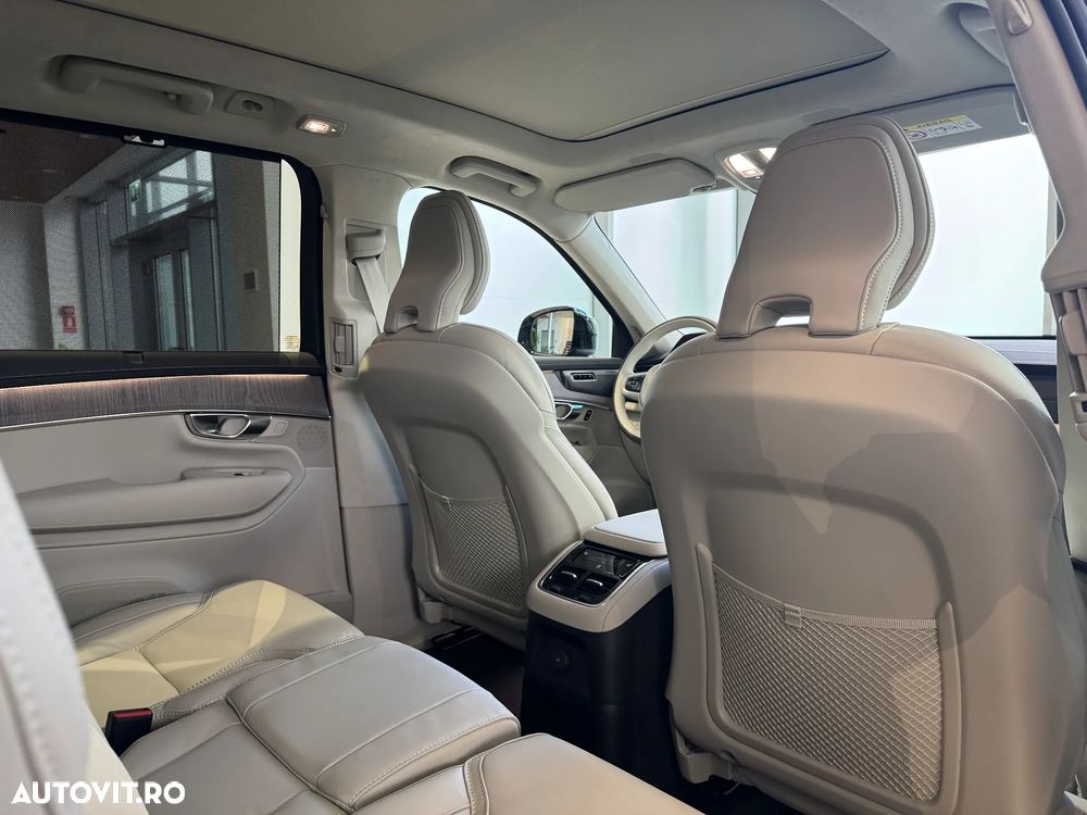 Volvo XC 90 T8 AWD PHEV Ultra Bright - 16