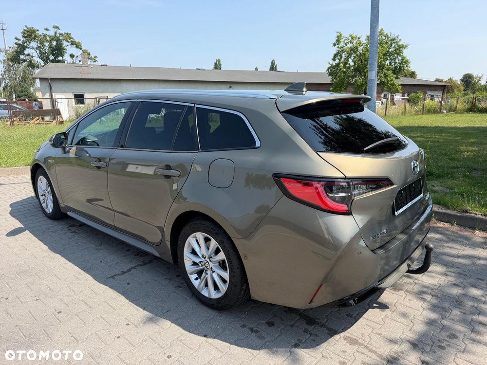 Toyota Corolla 2.0 Hybrid Executive - 2
