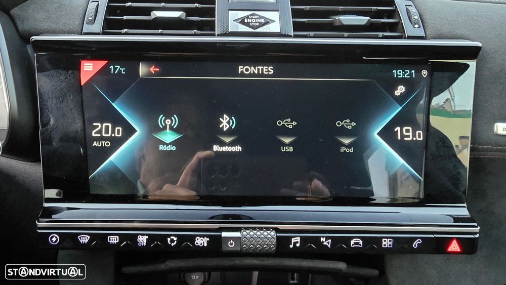 DS DS7 Crossback - 38