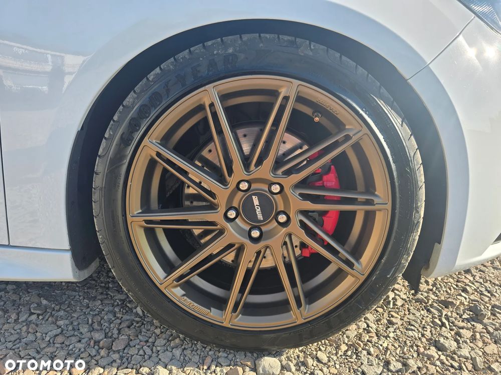 Ford Focus 2.0 EcoBoost ST mit Leder-Exclusiv-Paket - 7
