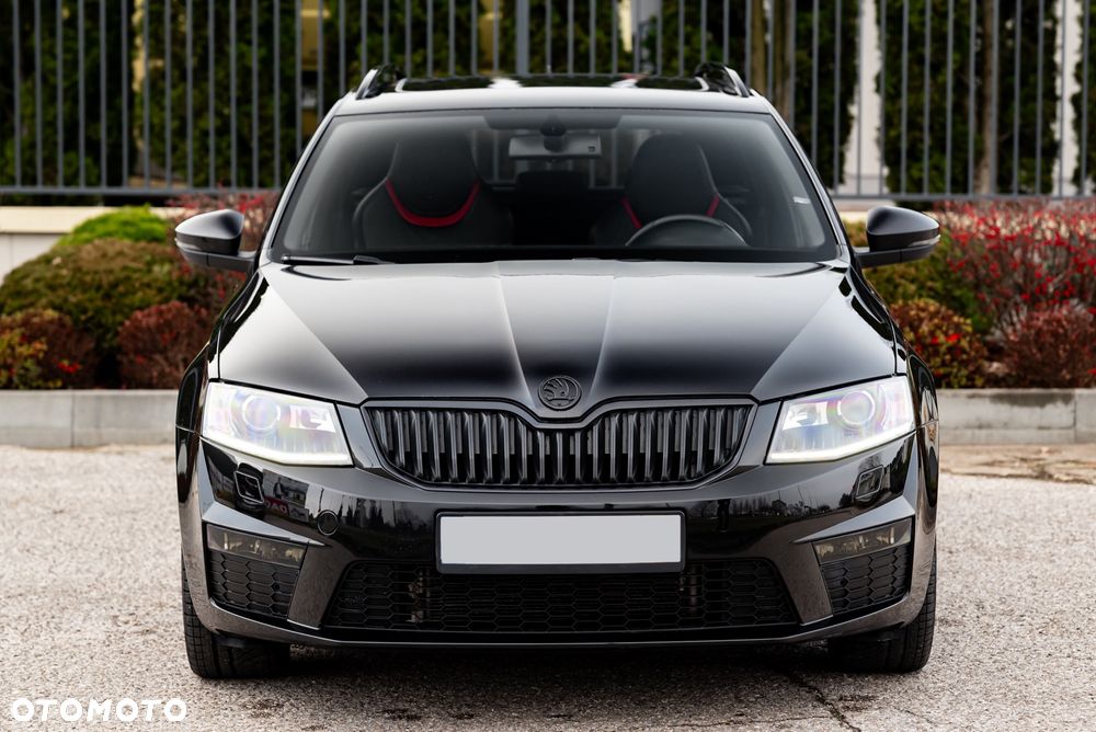 Skoda Octavia 2.0 TDI RS Challenge DSG - 9