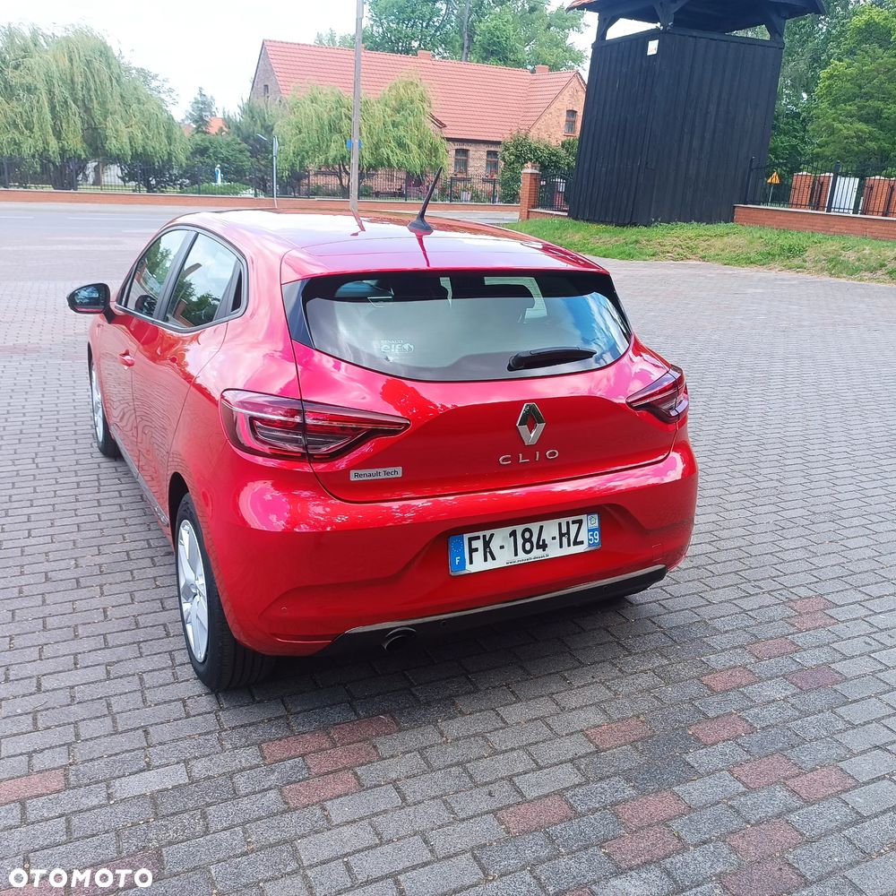 Renault Clio - 8