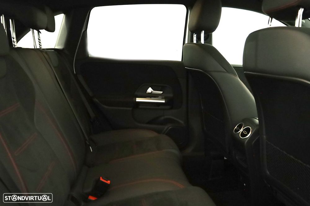 Mercedes-Benz B 250 e - 24
