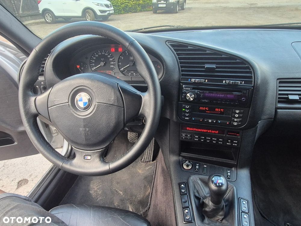 BMW Seria 3 - 26