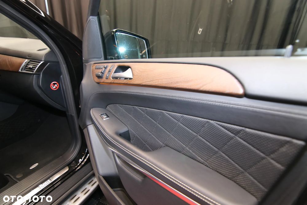 Mercedes-Benz GL - 35