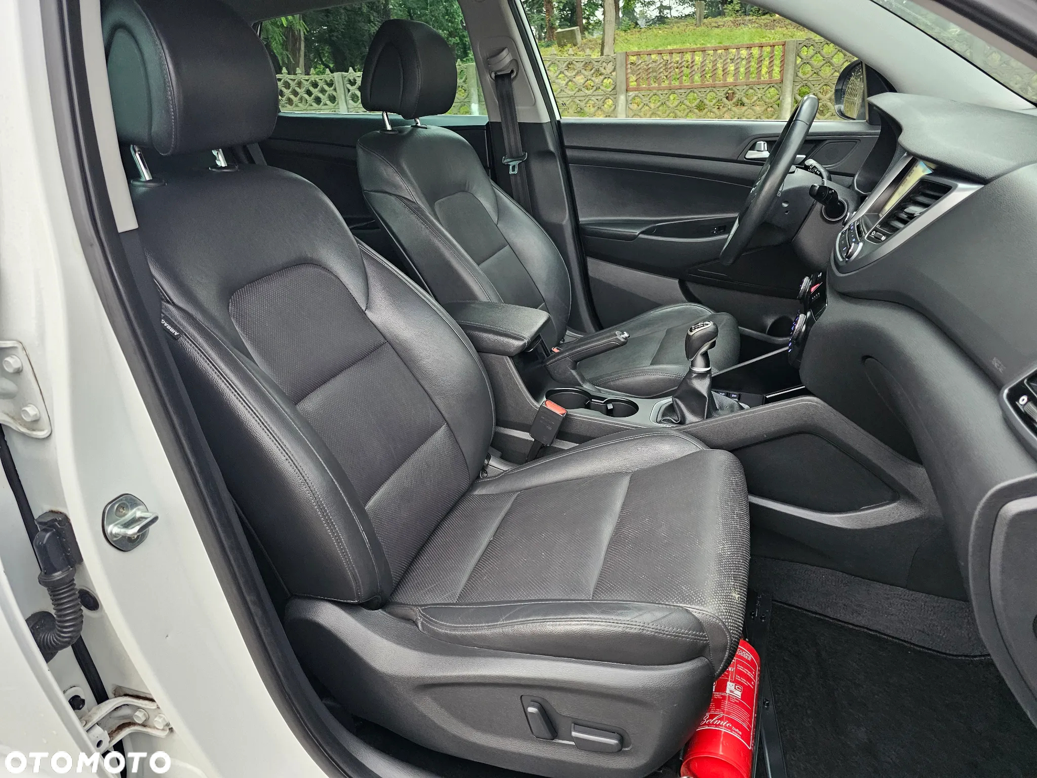 Hyundai Tucson 1.7 CRDI BlueDrive Comfort 2WD - 14