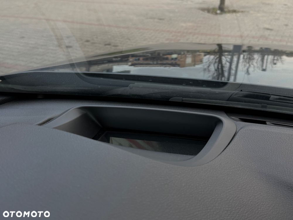 BMW Seria 3 328i Luxury Line - 31