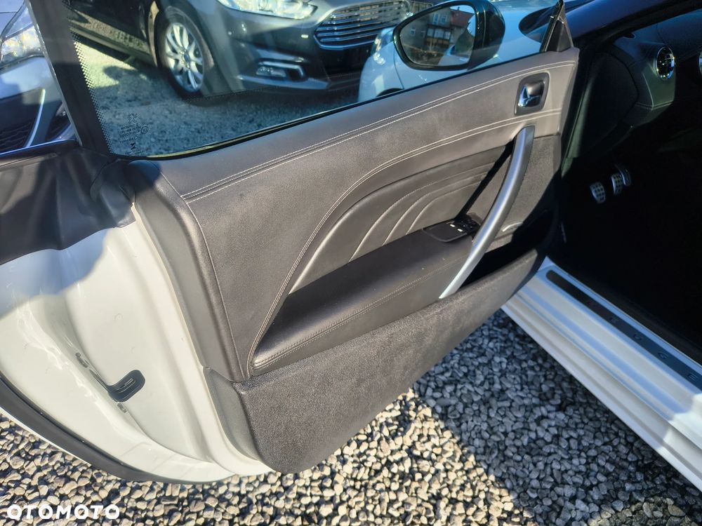 Peugeot RCZ 2.0 HDi FAP 160 GT-Line - 21