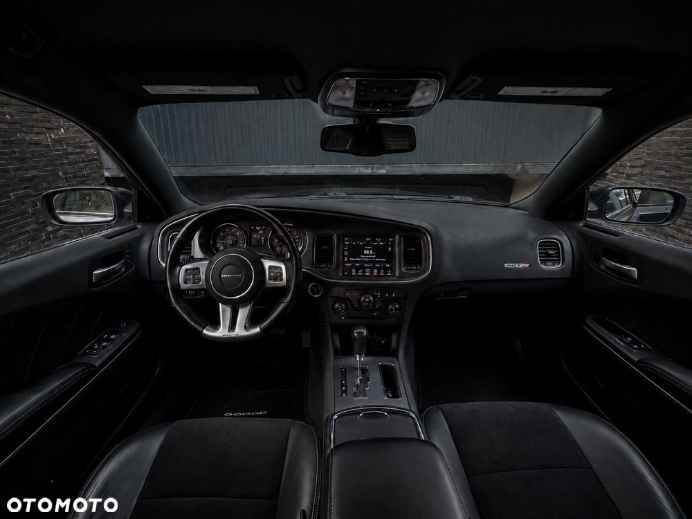Dodge Charger - 10