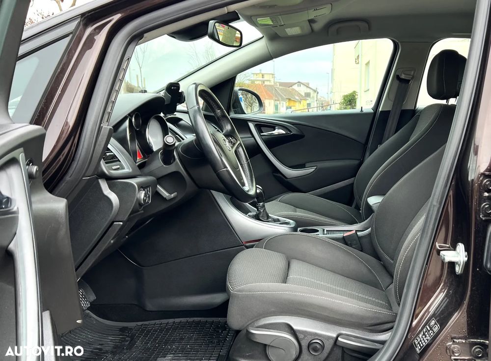 Opel Astra 1.6 CDTI DPF ecoFLEX TourerStart/Stop ENERGY - 9