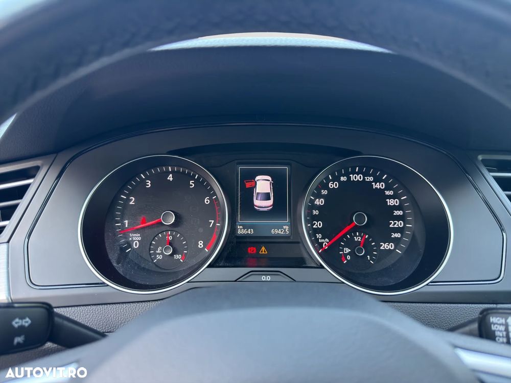 Volkswagen Passat 1.5 TSI ACT Advance - 18
