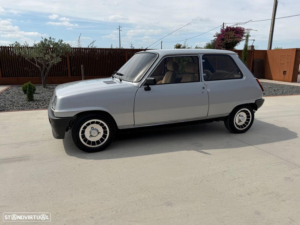 Renault 5 - 3