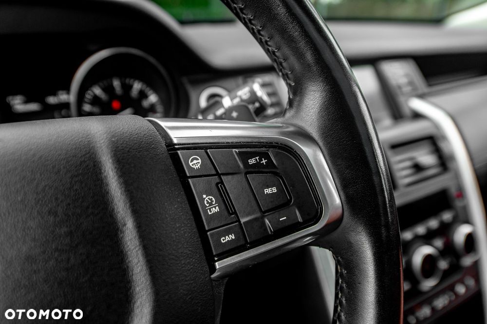 Land Rover Discovery Sport Si4 HSE Luxury - 25