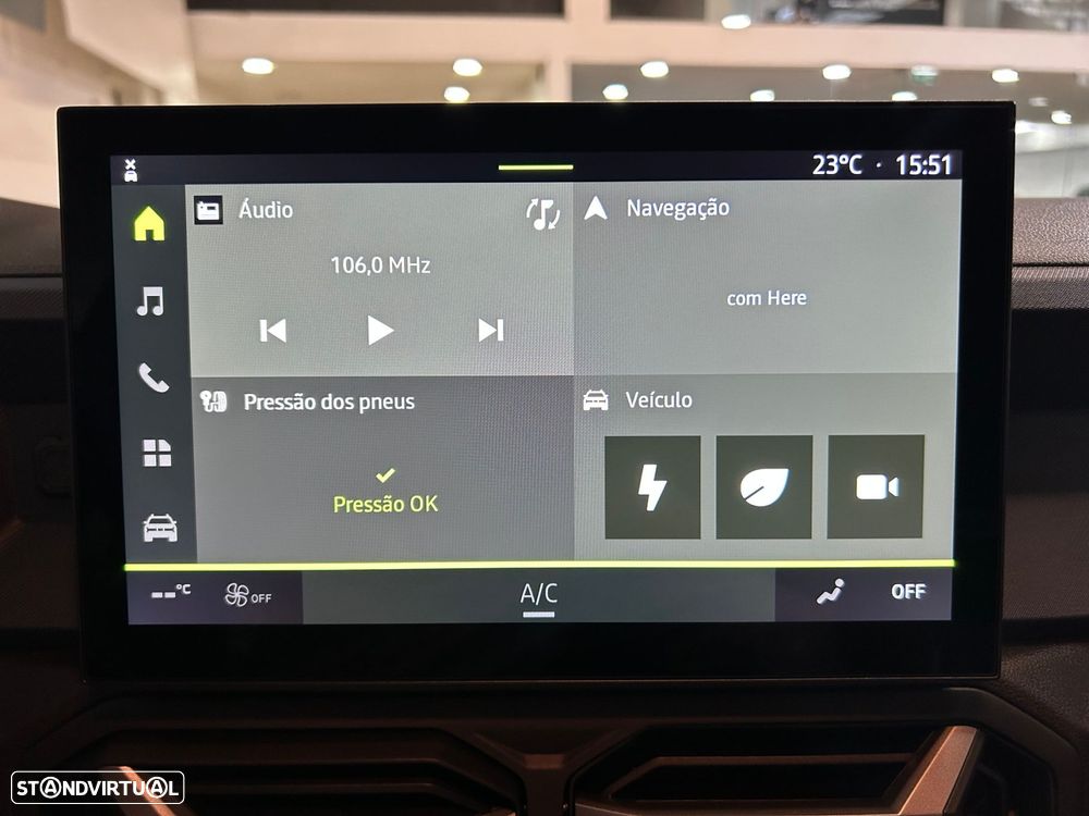 Dacia Duster 1.6 Hybrid Journey - 24