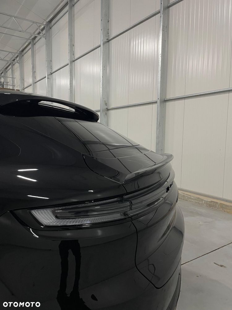 Porsche Cayenne - 15
