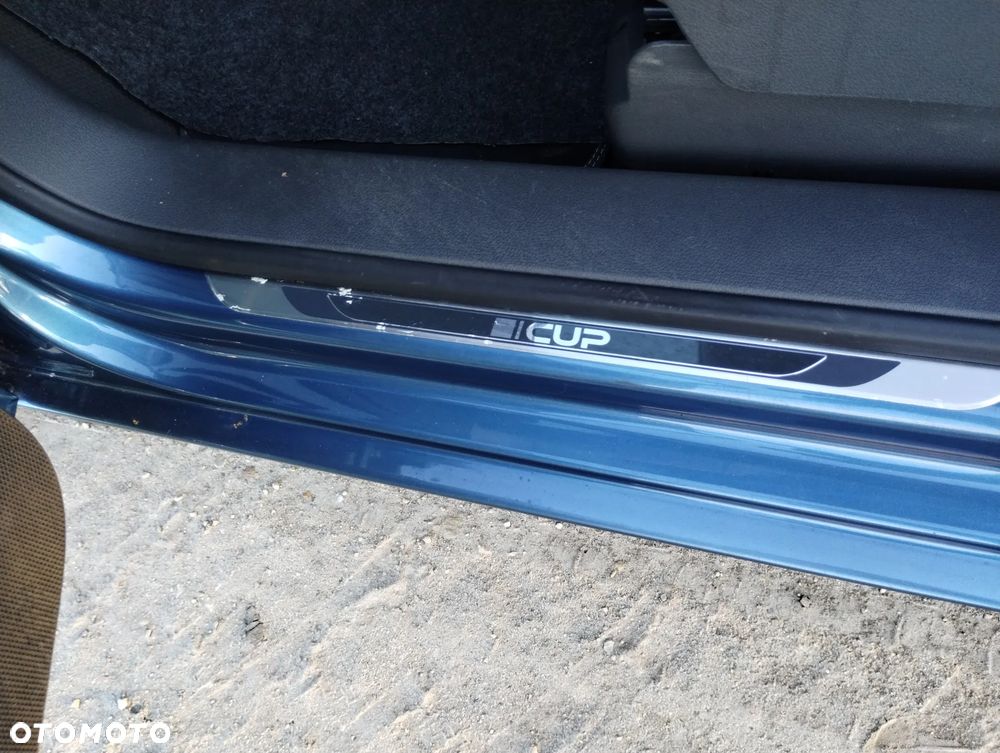 Volkswagen Touran 1.6 TDI DPF Comfortline - 13