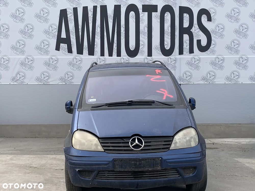 MERCEDES BENZ VANEO 2002 *SAMOCHÓD NA CZĘŚCI* 4733  MASKA, LAMPA, DRZWI, LUSTERKO, ZDERZAK, GRILL, BŁOTNIK, KLAPA, BELKA, DESKA, FOTELE, KANAPA, ĆWIARTKA KIEROWNICA, TARCZE, ZACISKI, ZAWIESZENIE, KOMPLETNY PRZÓD, KOMPLETNY TYŁ, LICZNIK, ZEGARY, PRAWE LEWE PRZÓD TYŁ - 4