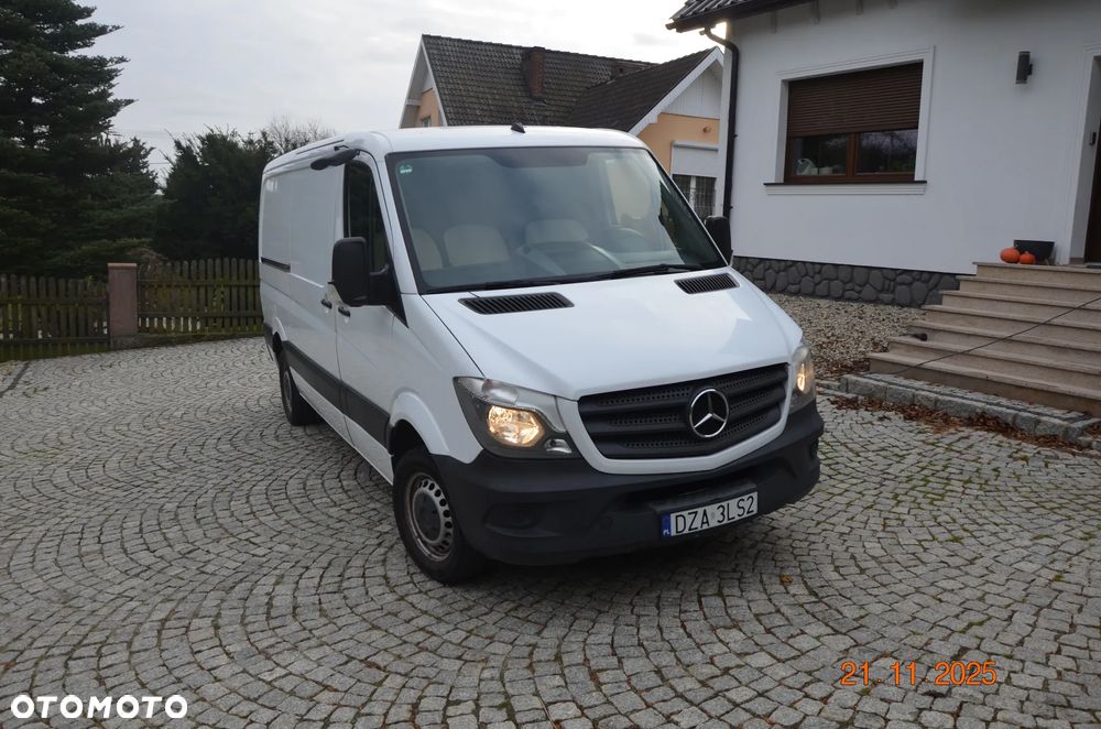 Mercedes-Benz SPRINTER - 2
