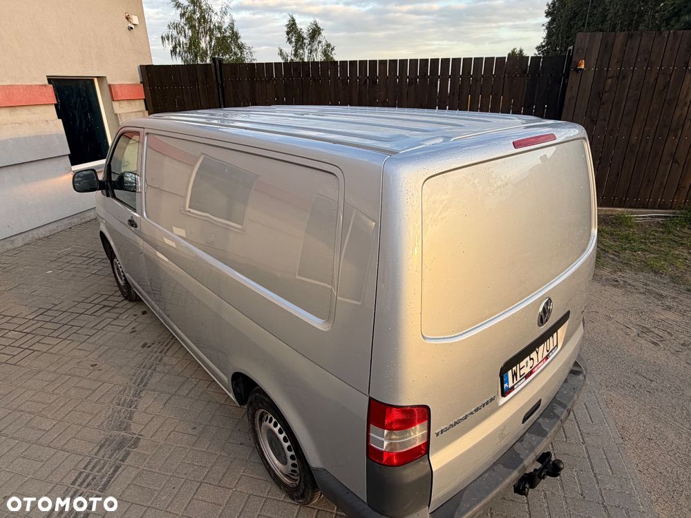 Volkswagen Transporter T5 - 14