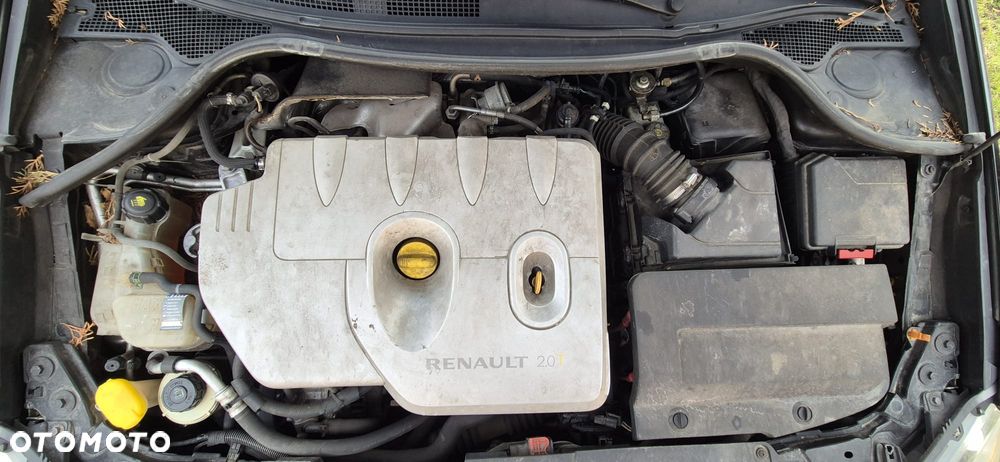 Renault Laguna 2.0 16V Turbo GT - 21