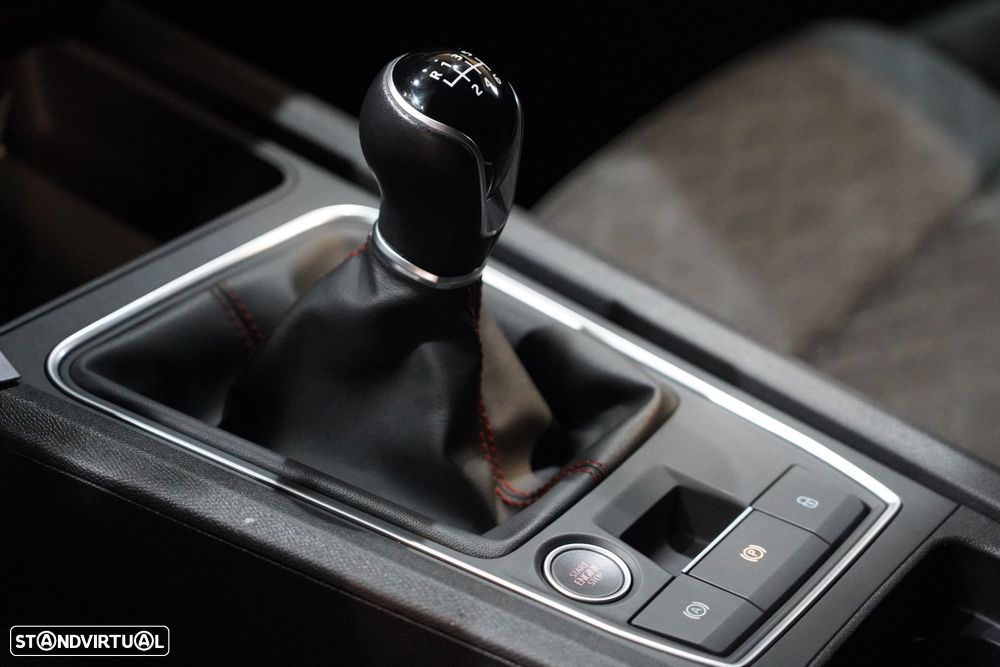 SEAT Leon ST 2.0 TDI FR - 21