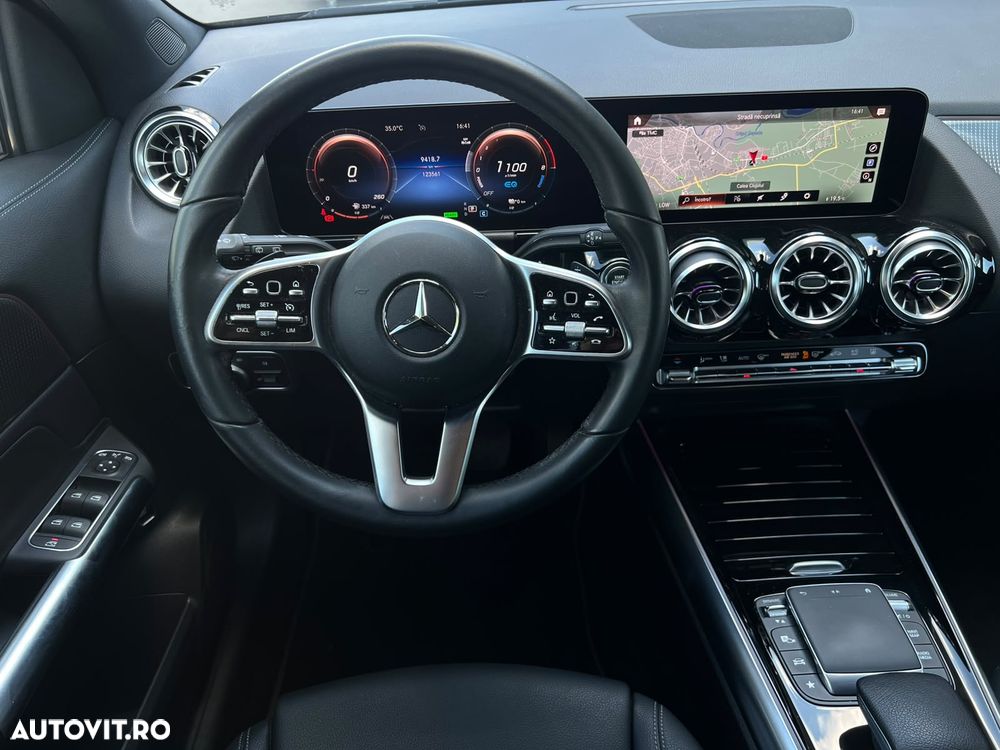 Mercedes-Benz GLA 250 e - 15