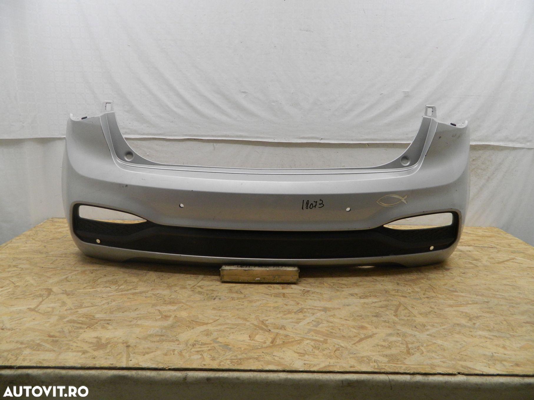 Bara spate Hyundai i20 facelift, 2018, 2019, 2020, 86611-C8AA0. - 2