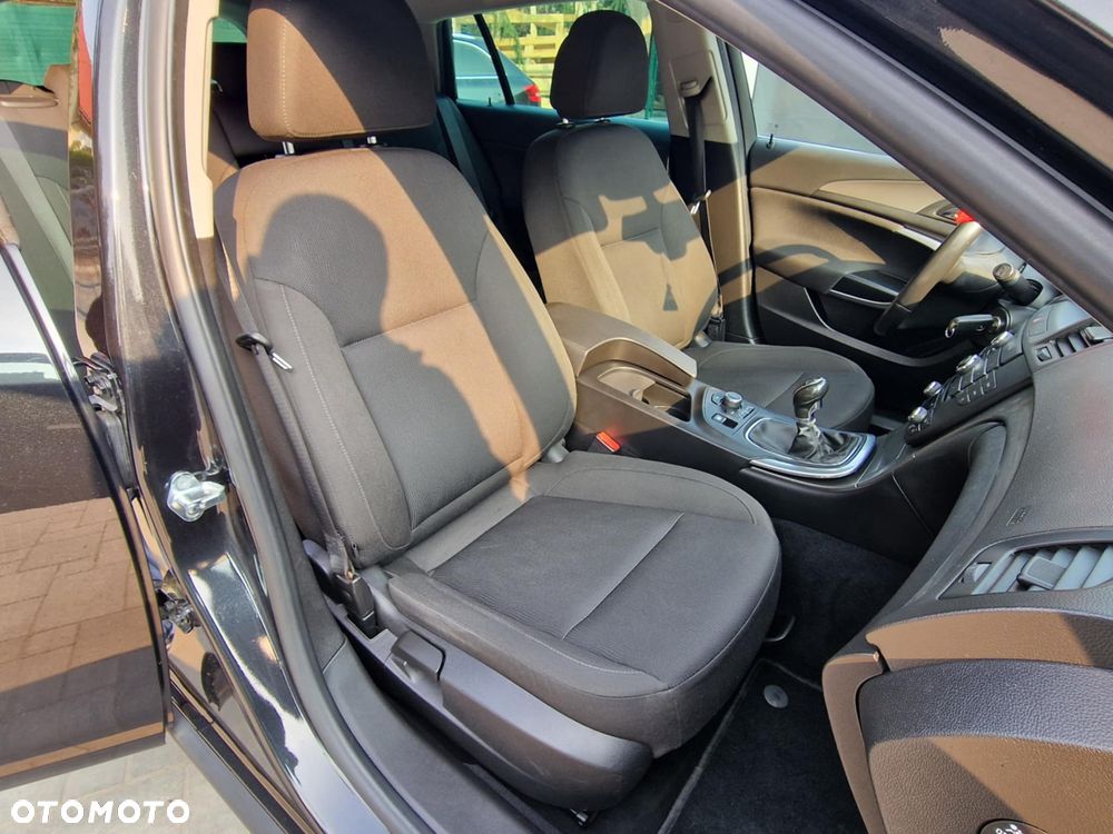 Opel Insignia 2.0 CDTI - 29