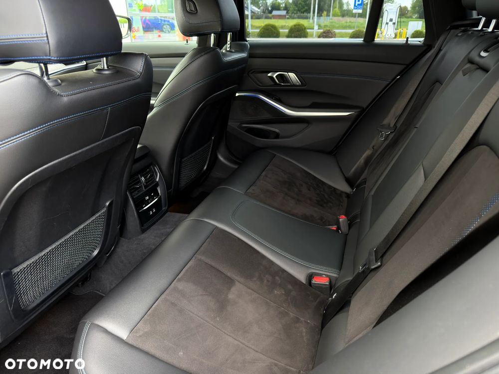 BMW Seria 3 - 13