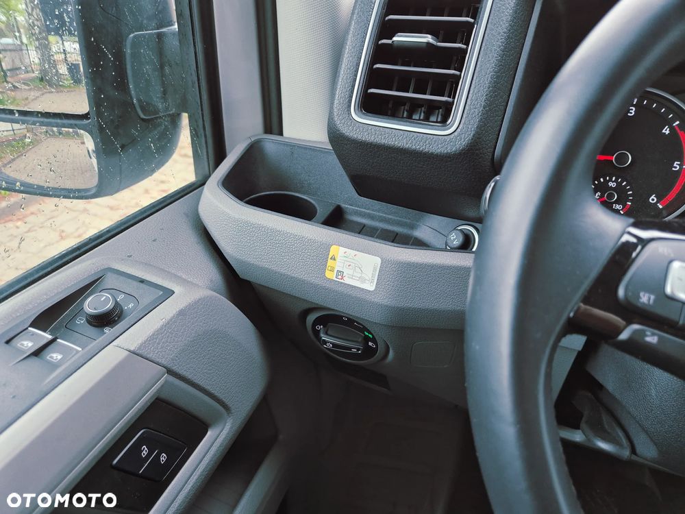 Volkswagen California - 15