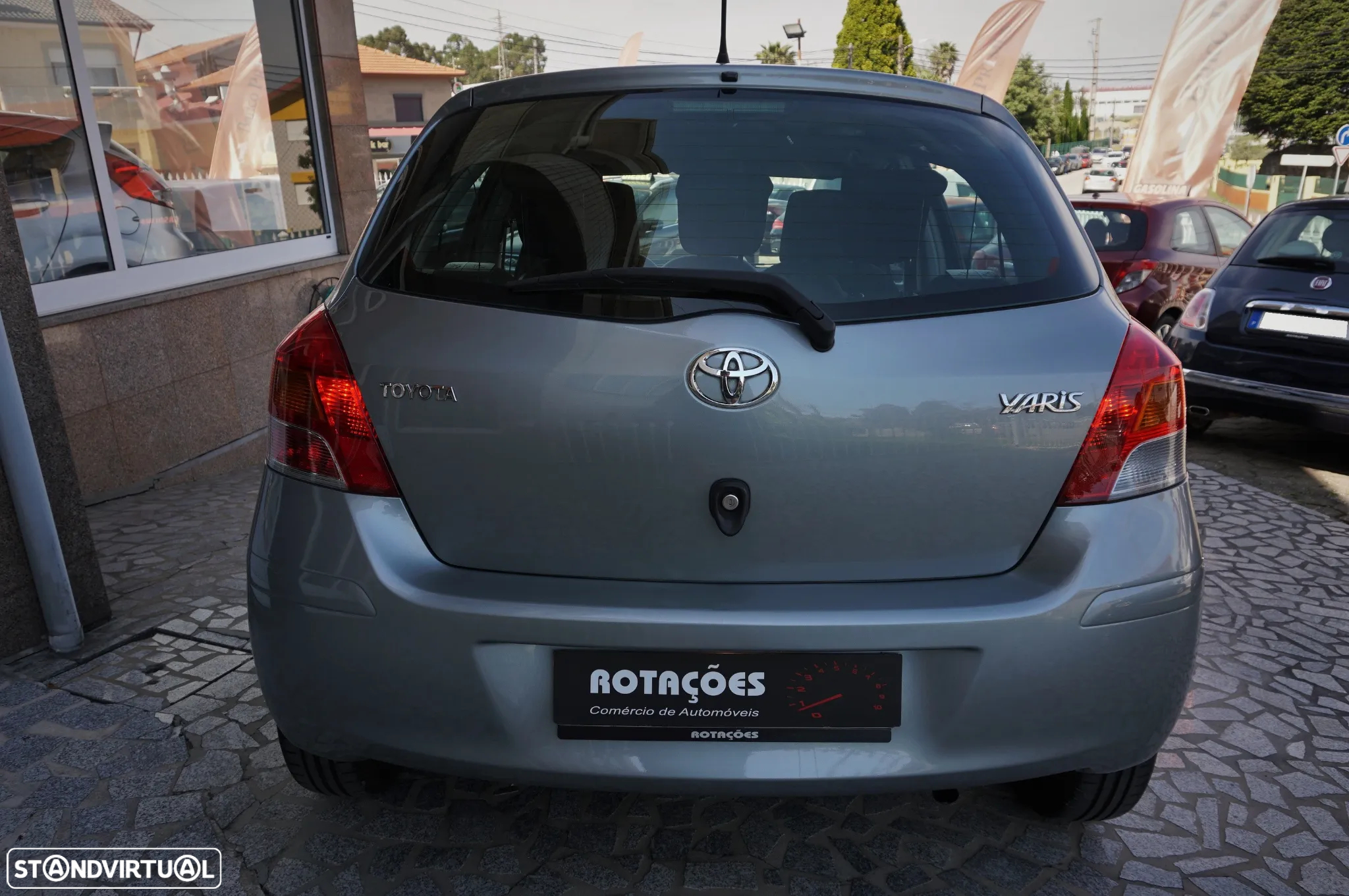Toyota Yaris 1.0 VVT-i Comfort+AC - 6