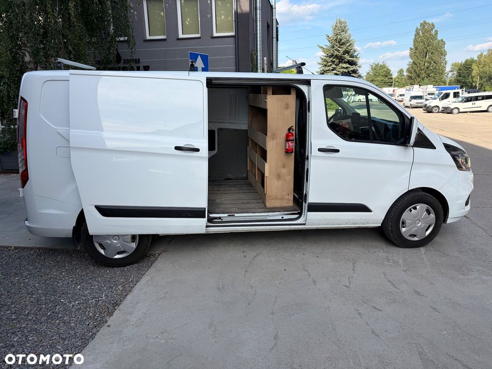 Ford Transit Custom 320 L2H1 Ambiente (bryg.) - 26