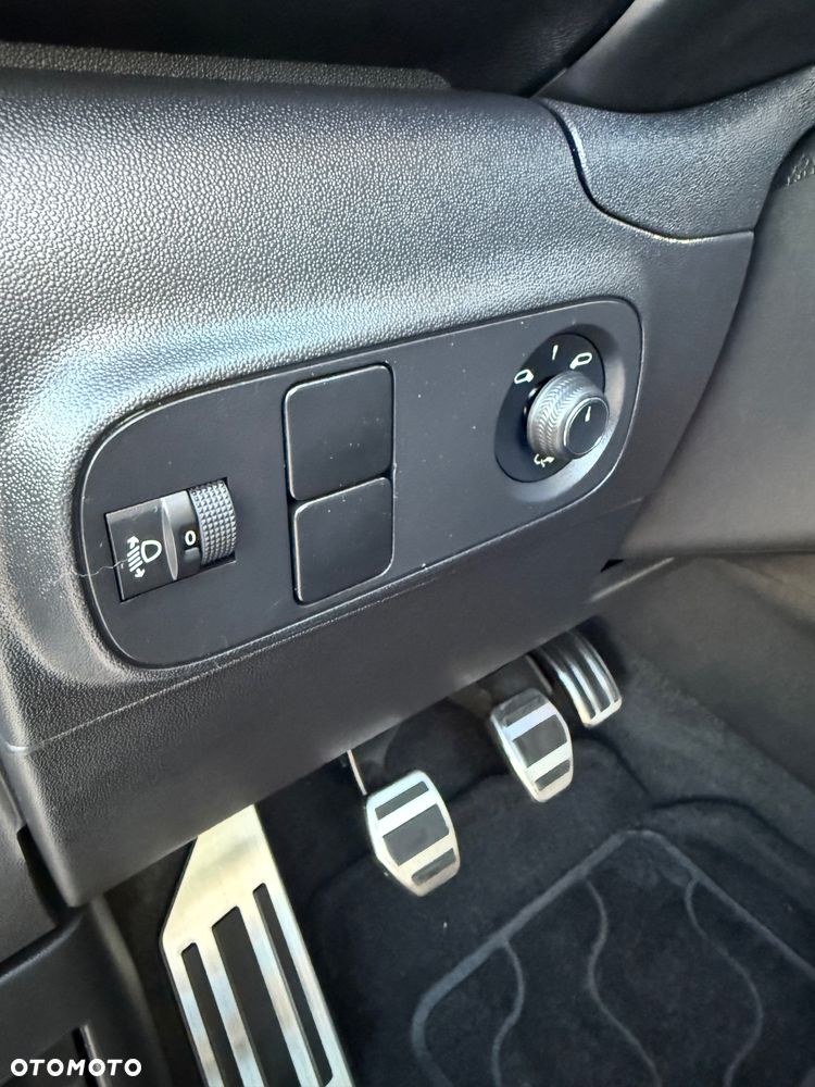 Citroën C3 1.2 PureTech Shine - 20