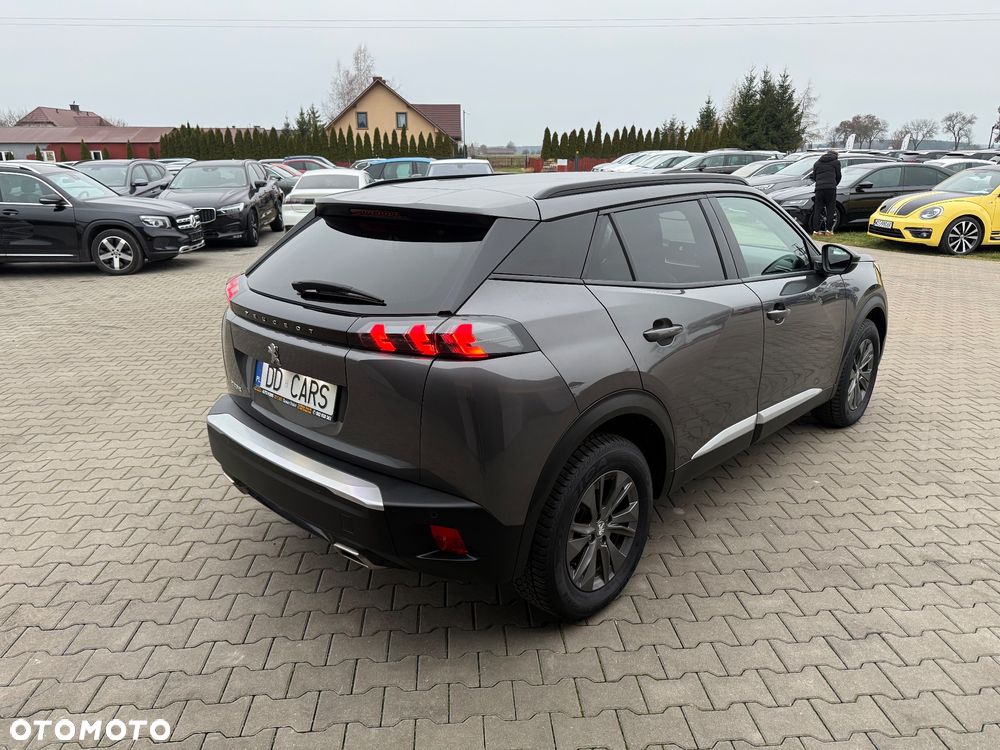 Peugeot 2008 1.2 PureTech Allure S&S EAT8 - 10