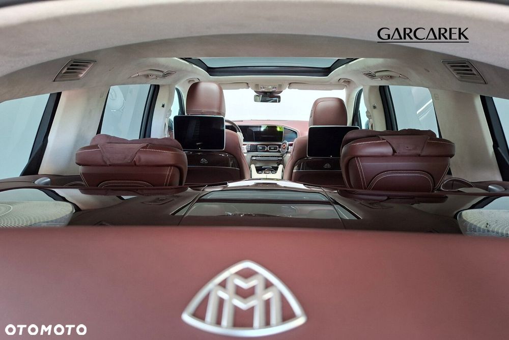Mercedes-Benz GLS - 26