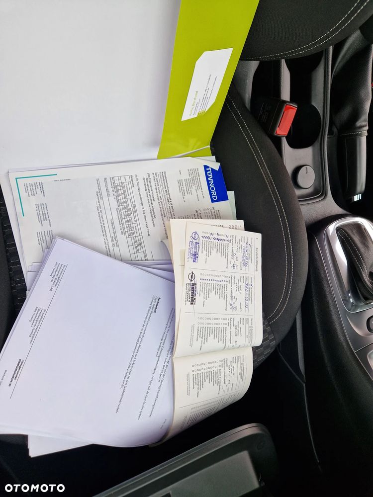 Opel Astra 1.6 D Automatik Start/Stop Edition - 23