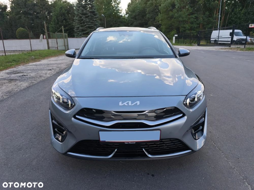 Kia Ceed - 3