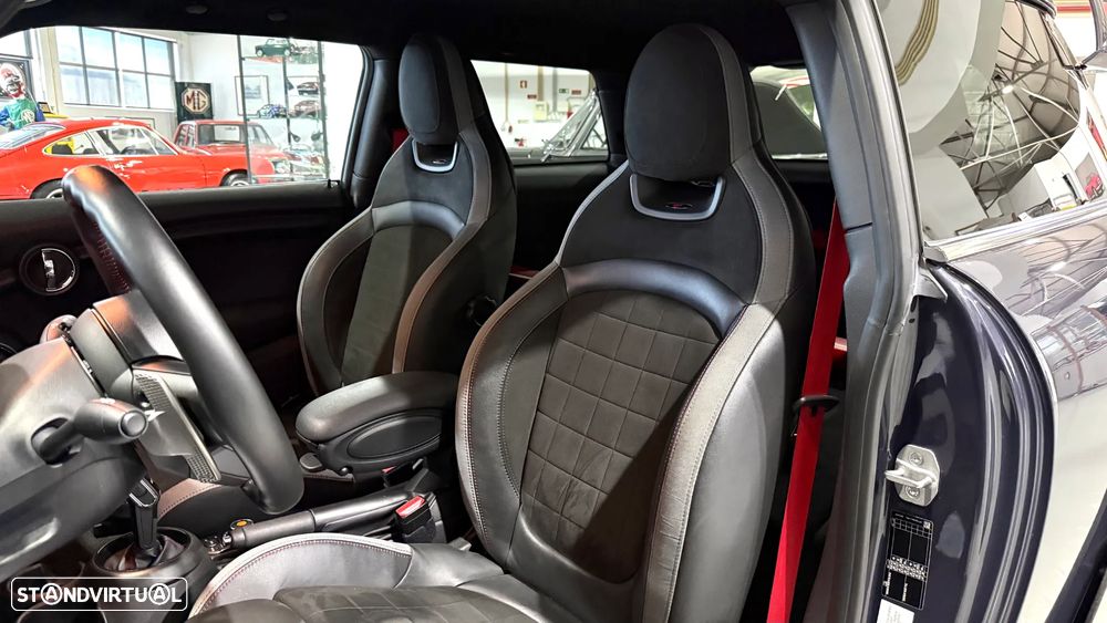 MINI 3 Portas John Cooper Works GP - 19