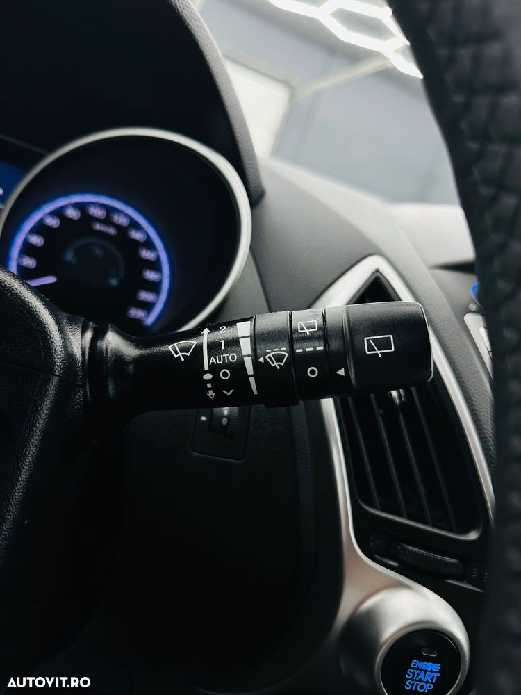 Hyundai ix35 1.7 CRDI 2WD blue Finale - 29