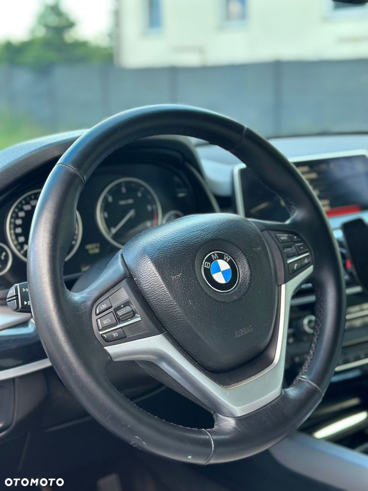 BMW X5 xDrive25d - 18
