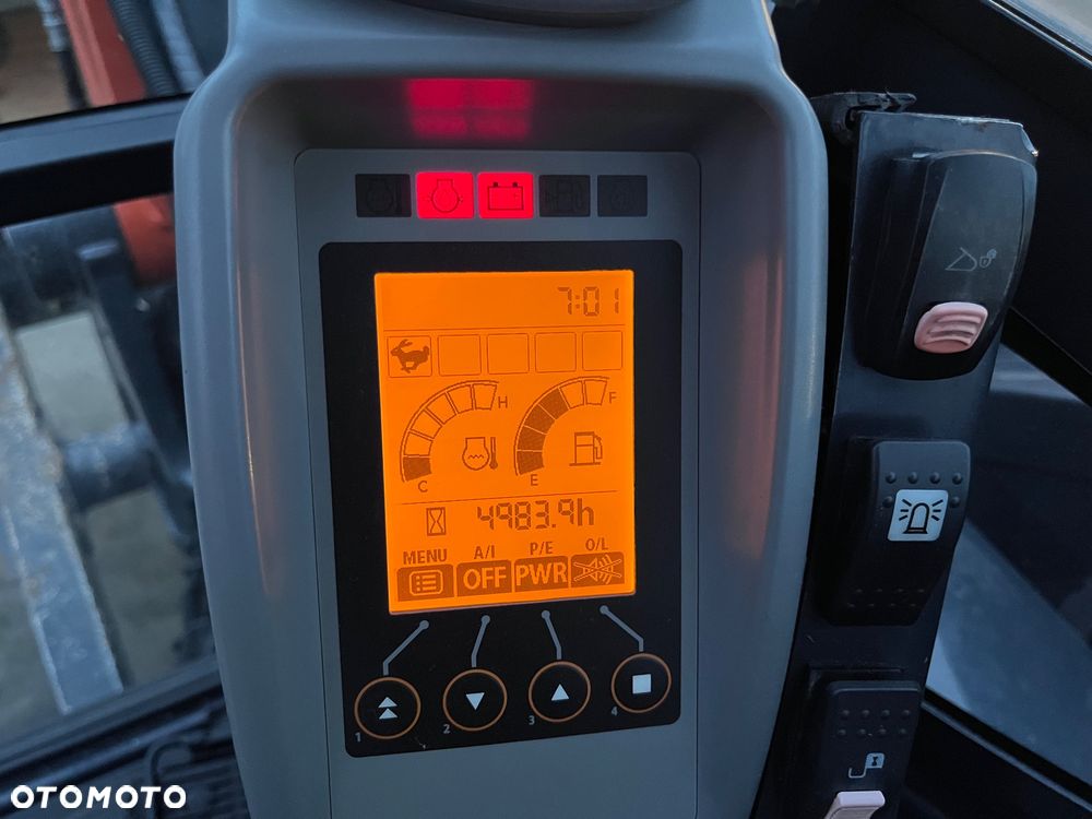 Hitachi ZX65USB-5A CLR - 25