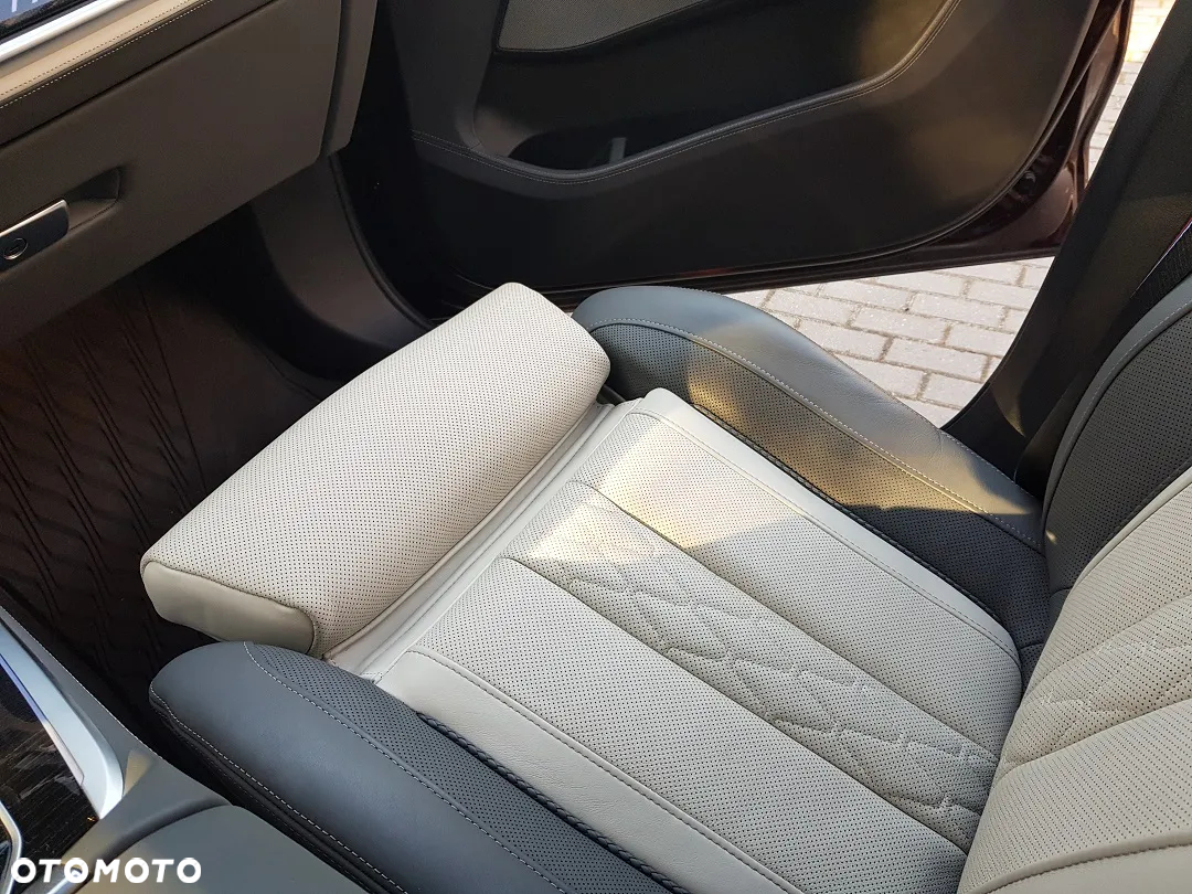 BMW X7 xDrive40d - 34
